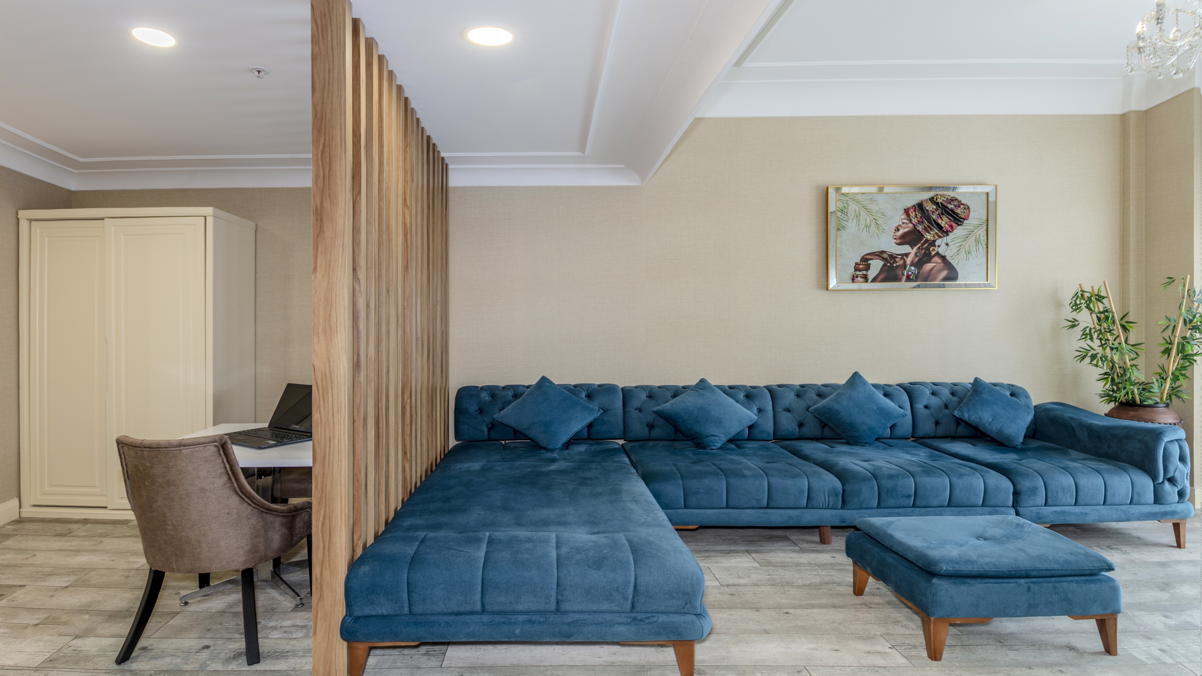 Deluxe Suit Oda (Balkonlu)